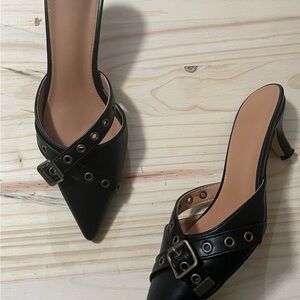 SOLD ❗️Black Women's Heeled Mules